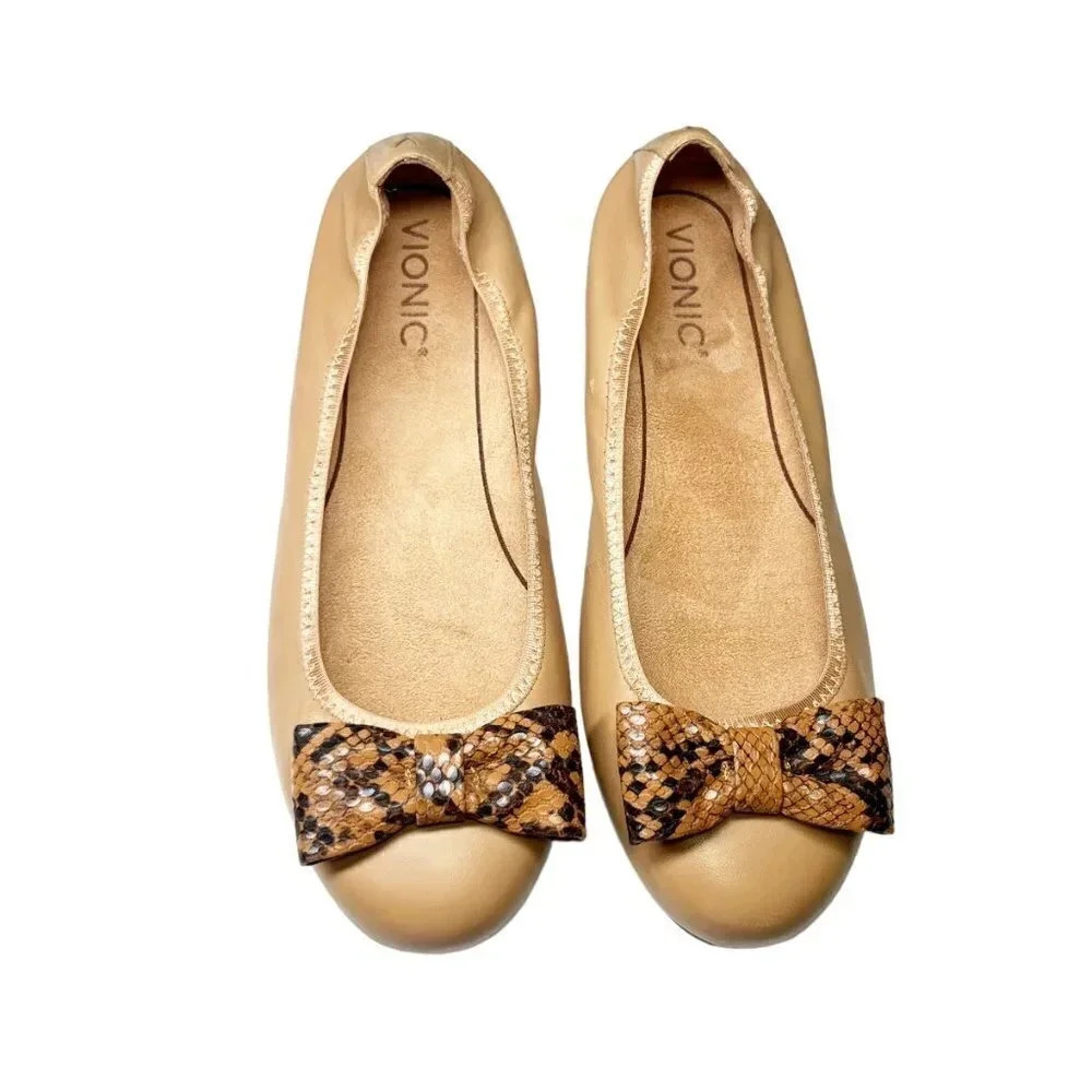 Vionic Tan/Camel Spark Zelda Orthopedic Loafers with Bow Detail Women's Size 7